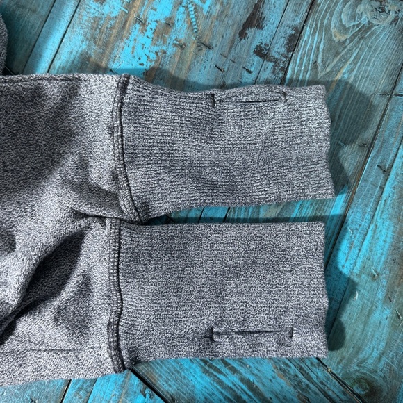 Patagonia Cloud Stack Grey Full Zip Hoodie Thumbholes Size Medium - Picture 12 of 12